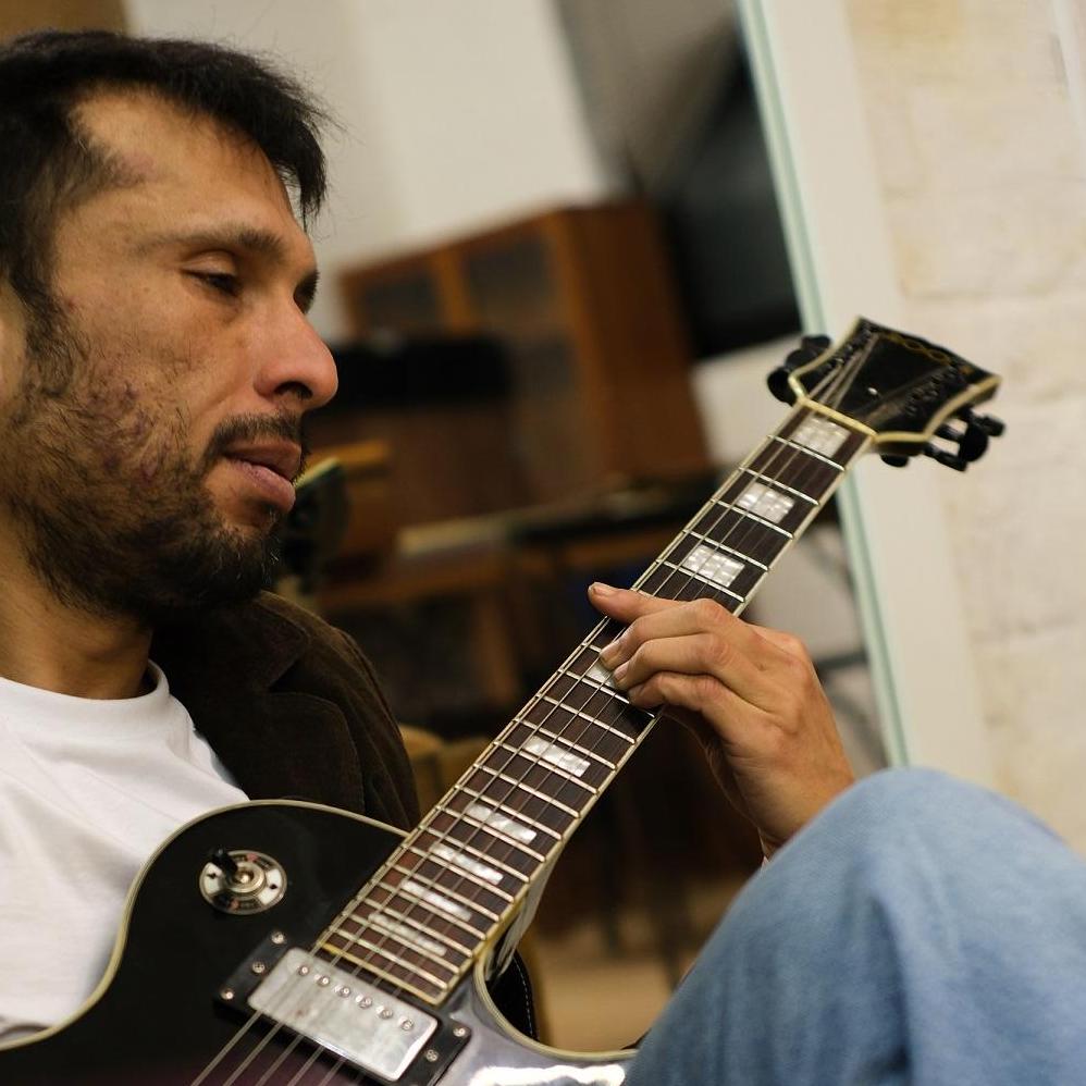 Erik Sarmiento